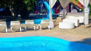 Indoor pool, 7 outdoor pools, pool loungers