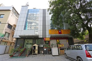 住宿正面
