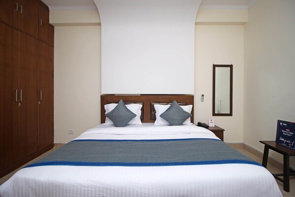 Free WiFi, bed sheets