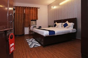 Double or Twin Room | Free WiFi