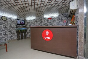 Reception - OYO 9786 Hotel Aerolook (New Delhi)