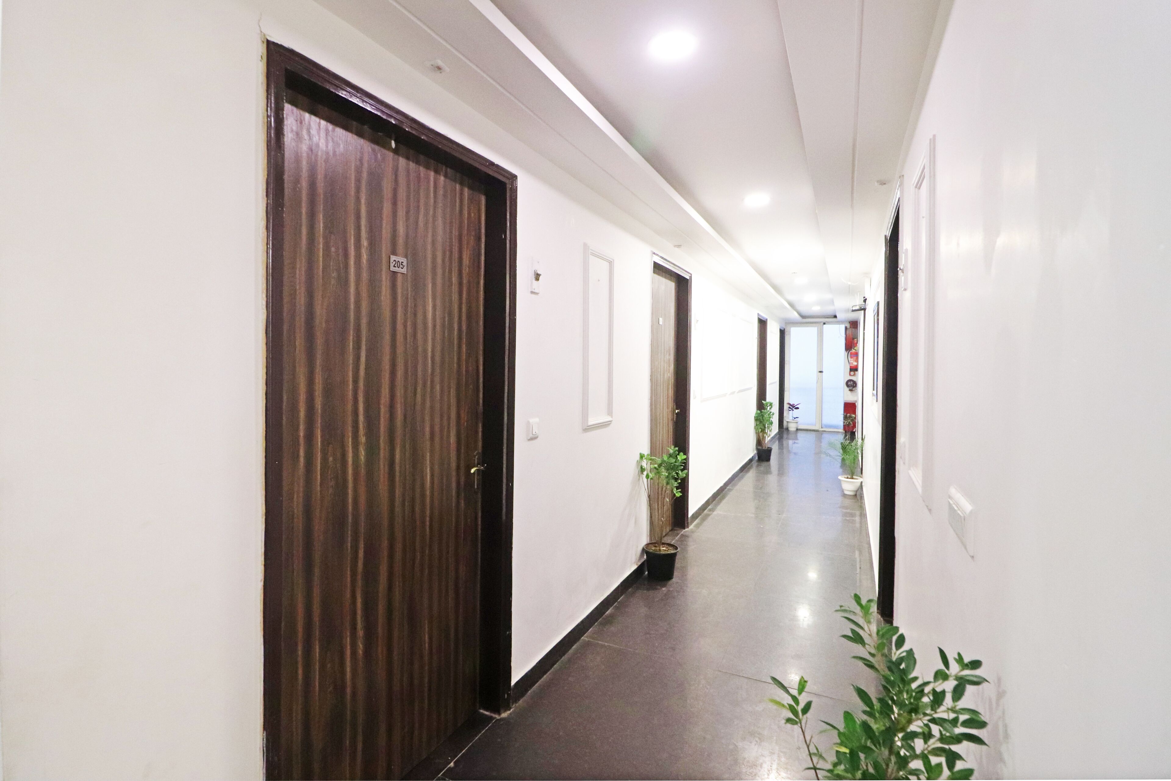 Foto - Hotel Mayda Prime Near Delhi Airport