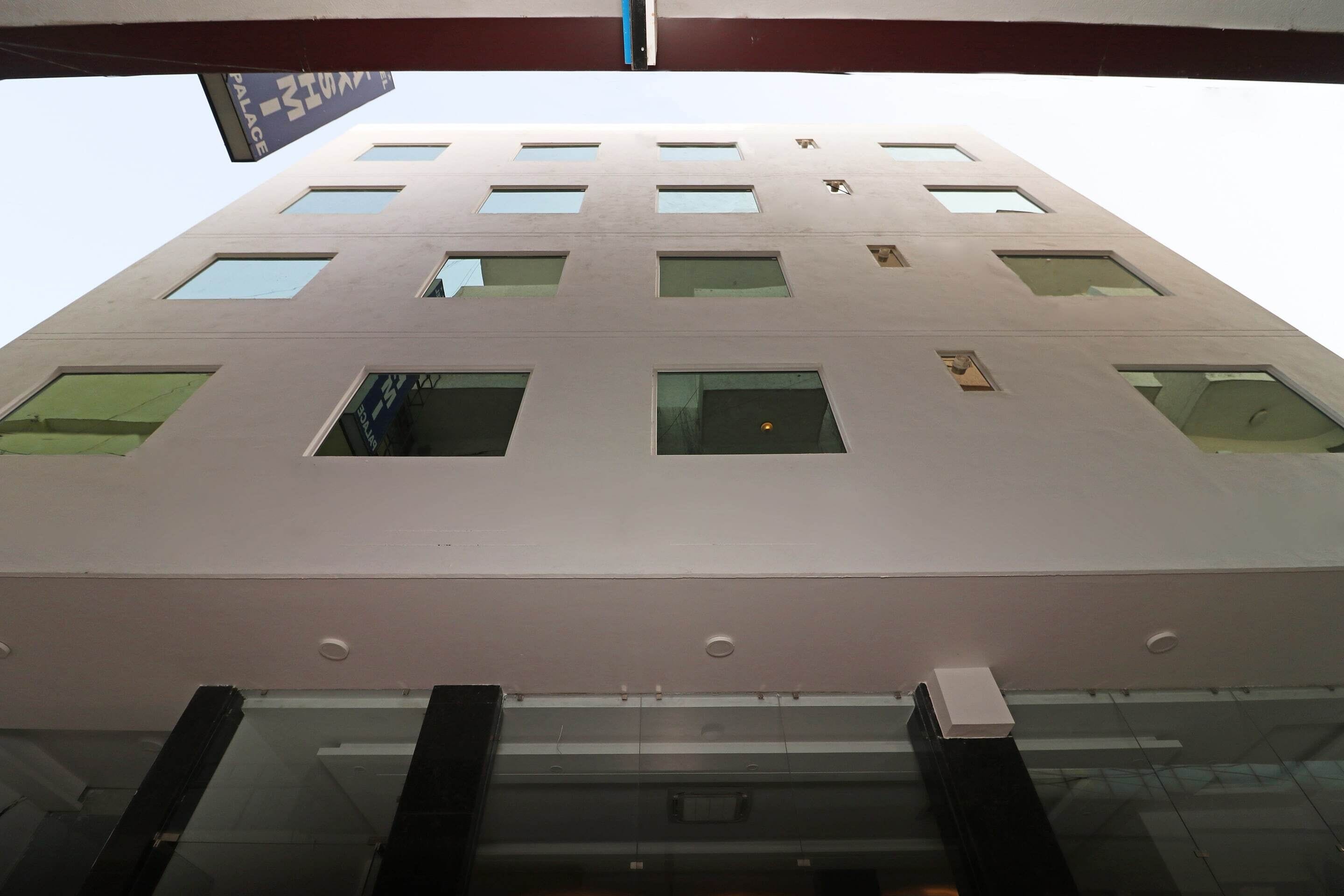 Foto - Hotel Mayda Prime Near Delhi Airport