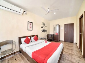 Double or Twin Room | Free WiFi
