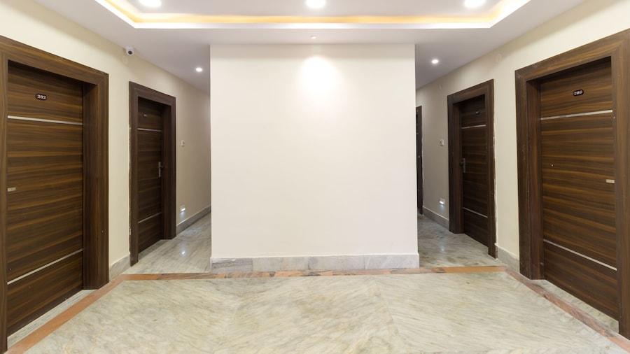 OYO 6651 Hotel Srujana Stay Inn