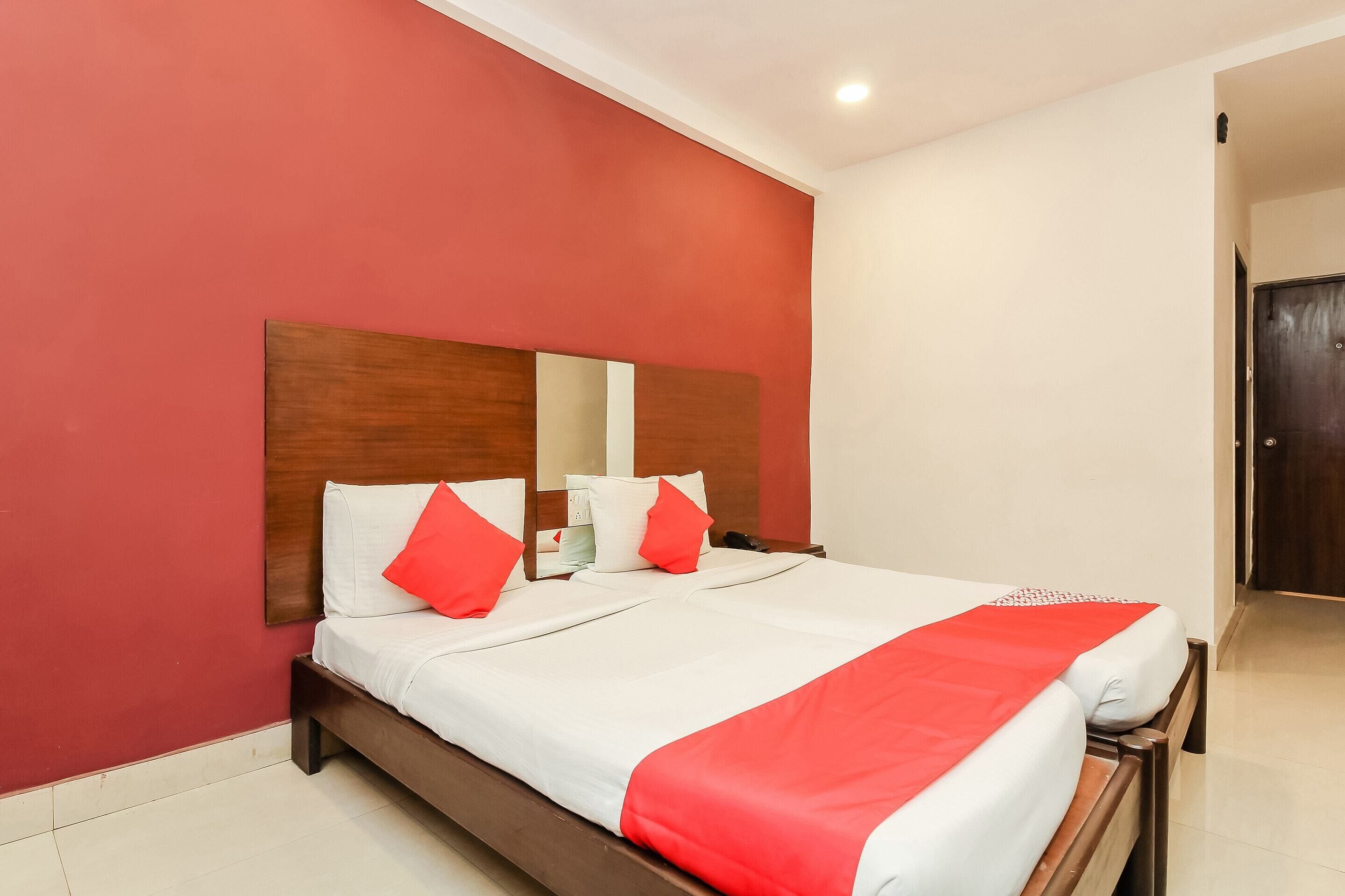 standard double room | free wifi, bed sheets