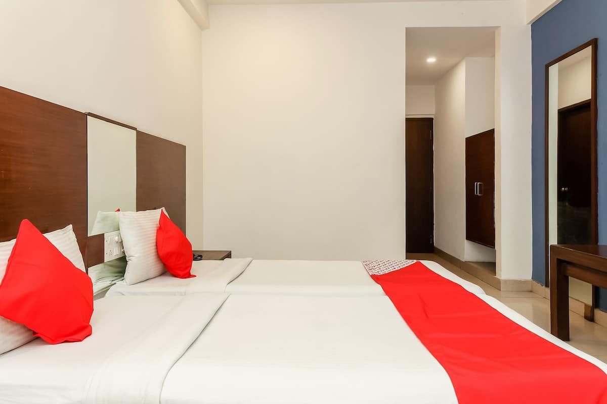 standard double room | free wifi, bed sheets