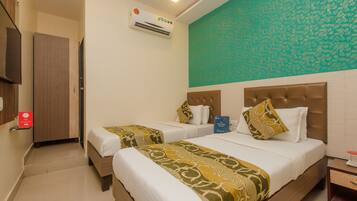 Free WiFi, bed sheets