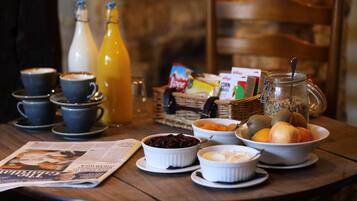 Esmorzar diari a la carta (15 GBP per persona)