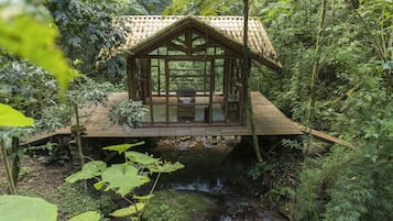Hot stone massages, massages
