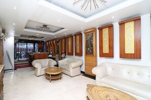 Lobby - OYO 10848 Hotel Geeson (New Delhi)