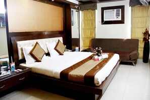 Double or Twin Room | Free WiFi - OYO 10848 Hotel Geeson (New Delhi)