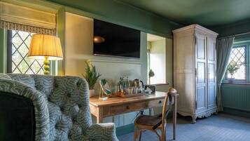 Large Luxury Room