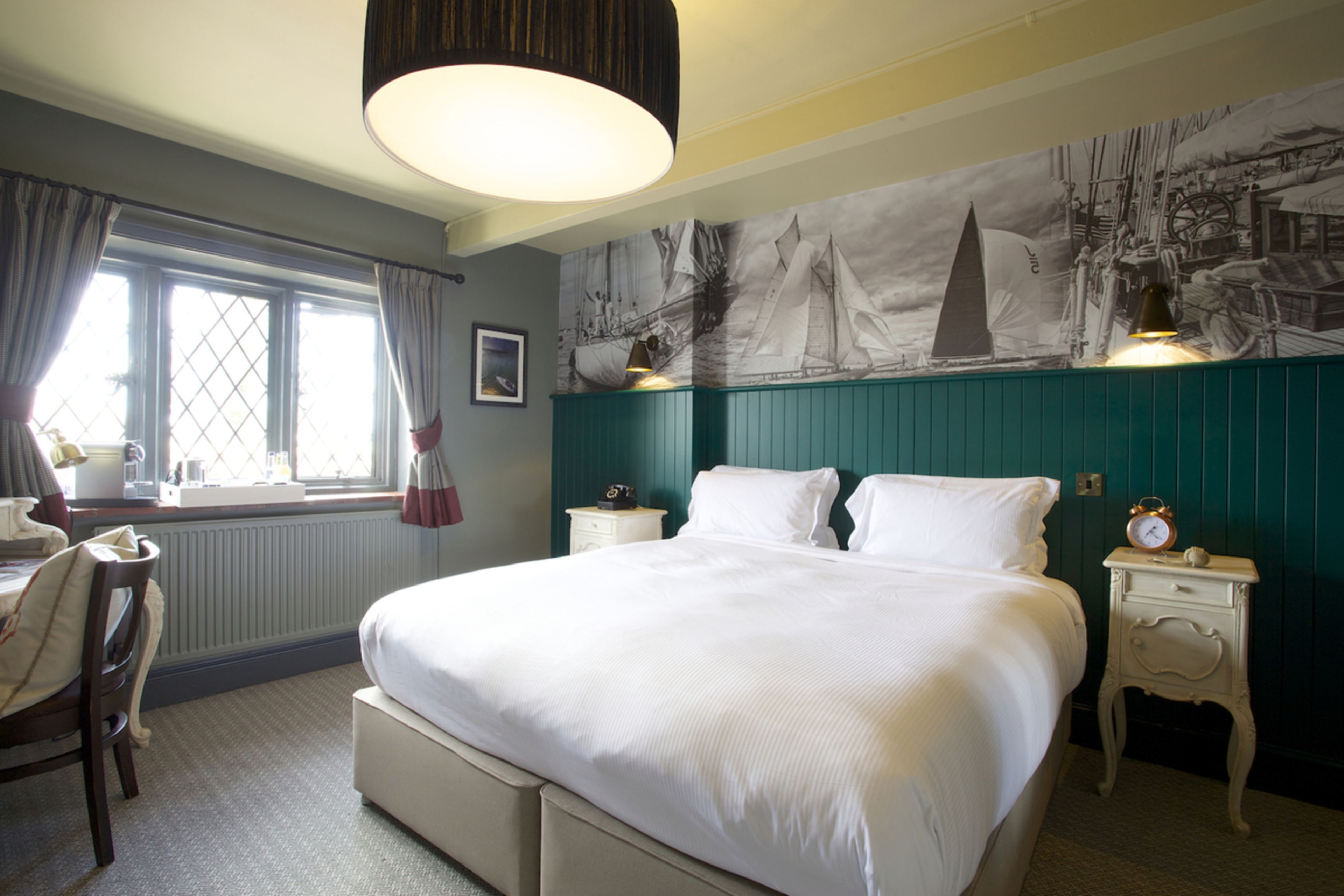 Classic Room | Egyptian cotton sheets, premium bedding, individually decorated