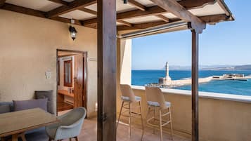 Penthouse có tầm nhìn toàn cảnh, hiên, quang cảnh biển | Hiên