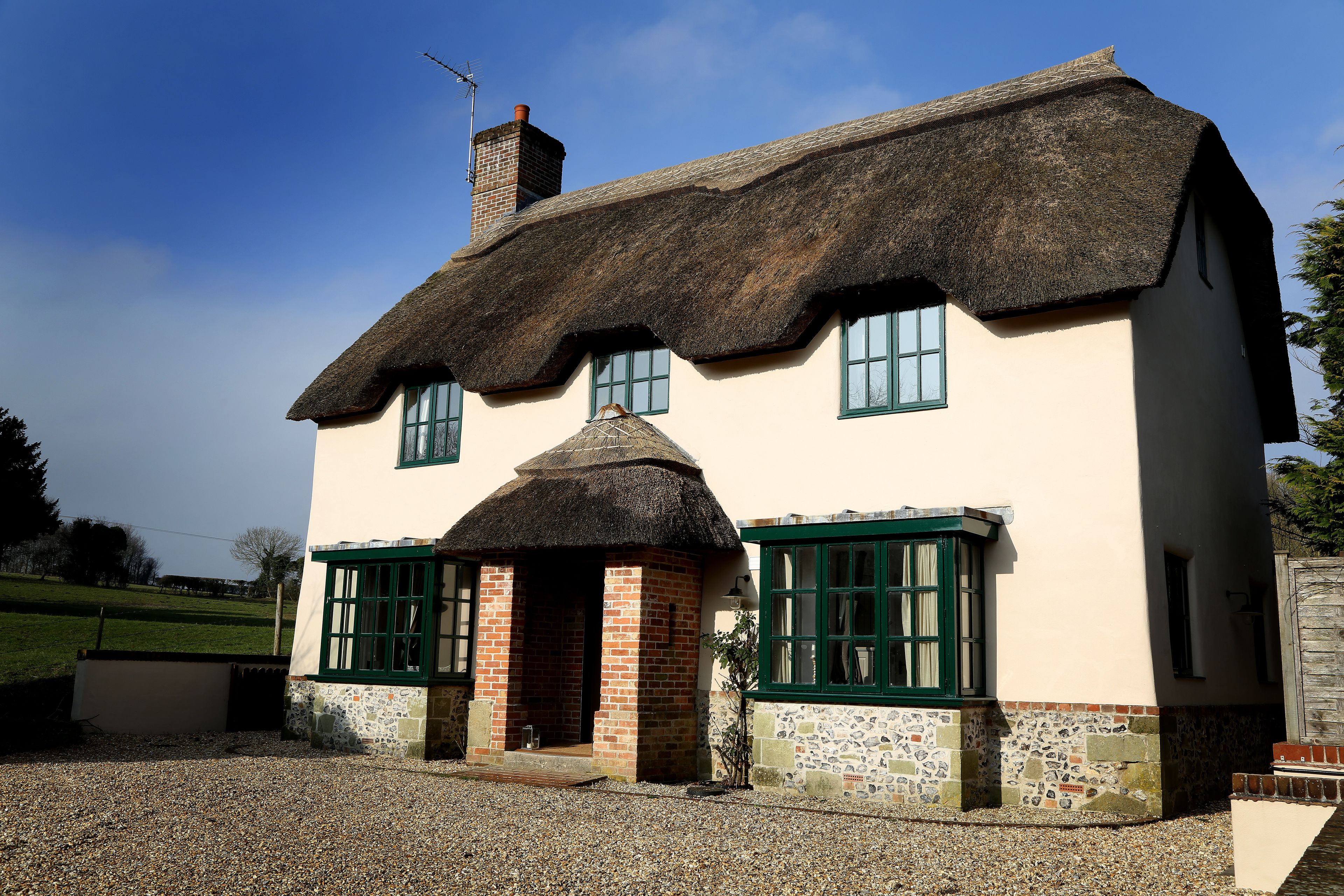 deluxe cottage, multiple beds | 1 bedroom, egyptian cotton sheets, premium bedding, down duvets