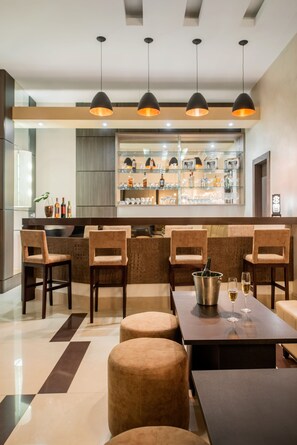 Bar (en la propiedad)