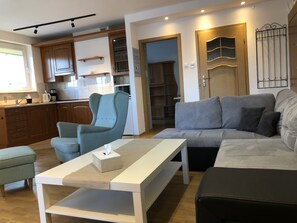Apartemen (PORT) | Pemandangan dari kamar