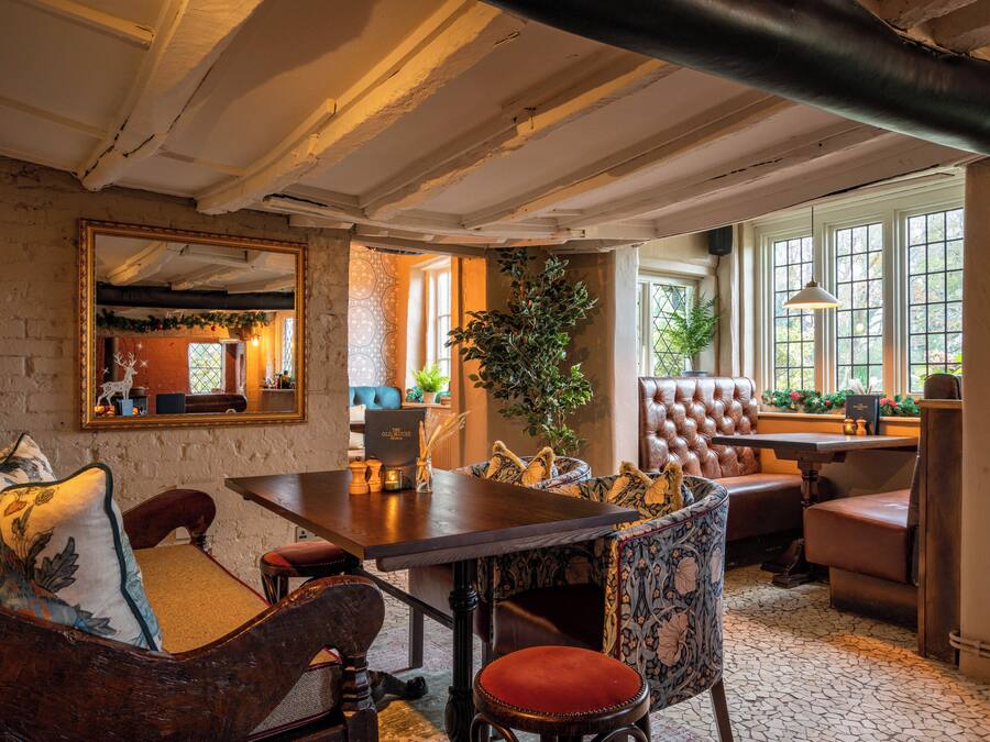 Aperto a colazione, pranzo e cena, cucina britannica