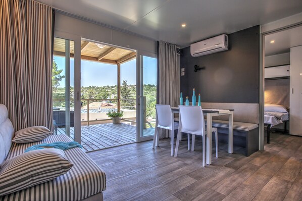 Living room - Camp Rehut - Campsite (Murter-Kornati)