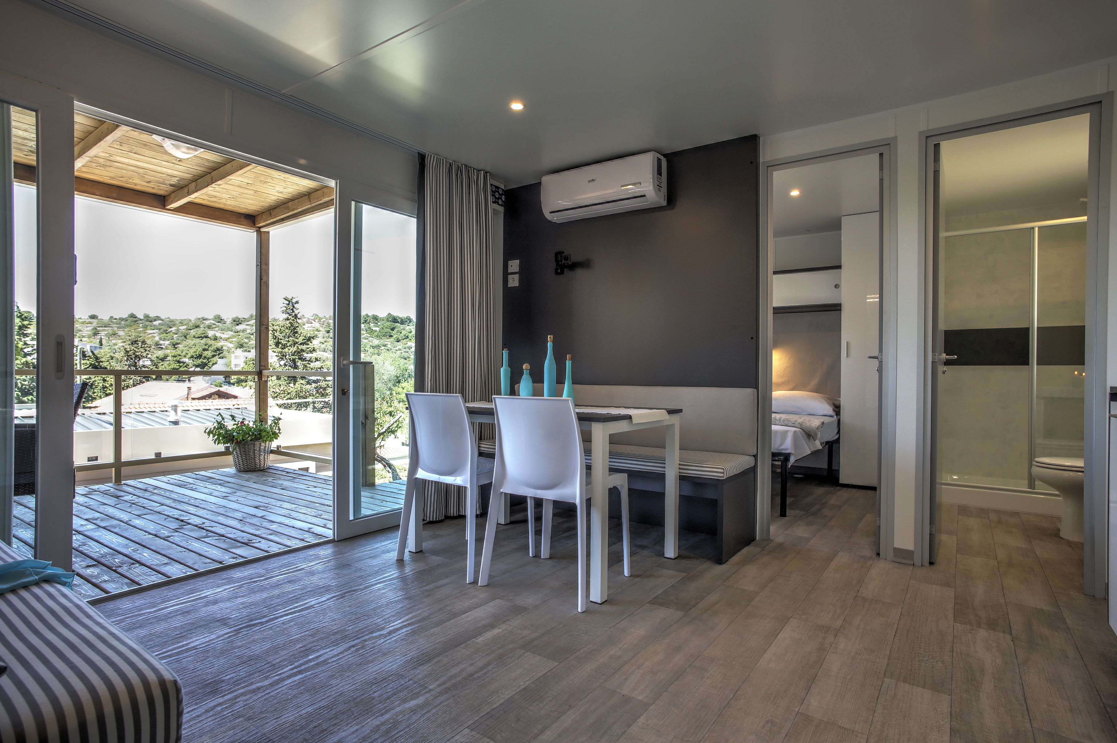 Deluxe Mobile Home, 2 Bedrooms, Terrace, Garden View | Mountain view