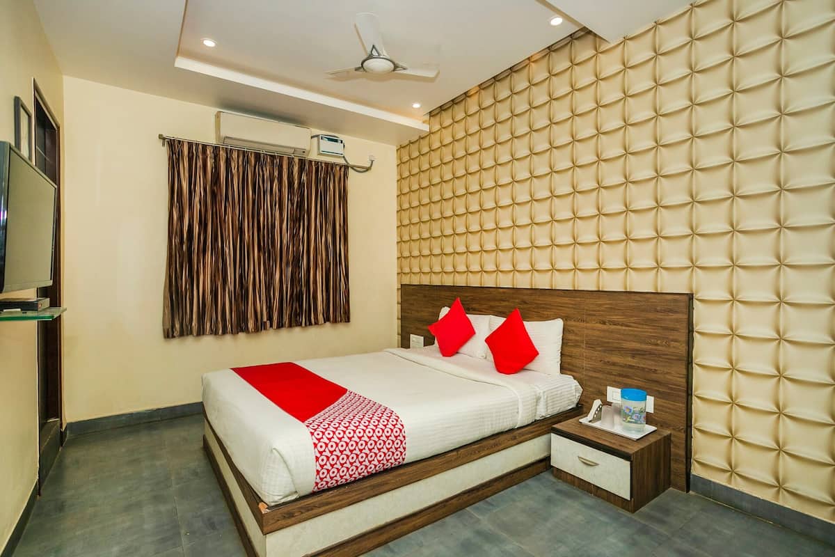 Double or Twin Room | Free WiFi