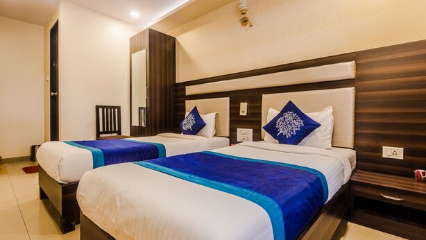 Double or Twin Room | Free WiFi, bed sheets - OYO 328 Hotel Royal Grand (Mumbai)