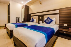Room - OYO 328 Hotel Royal Grand (Mumbai)