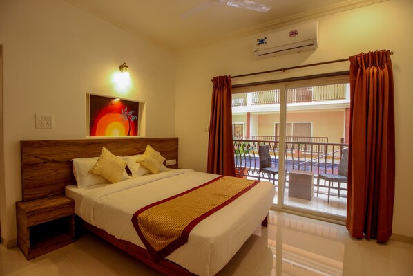 Double or Twin Room | Bed sheets - OYO 9792 Home 2BHK Poolside Siolim (Oxel)