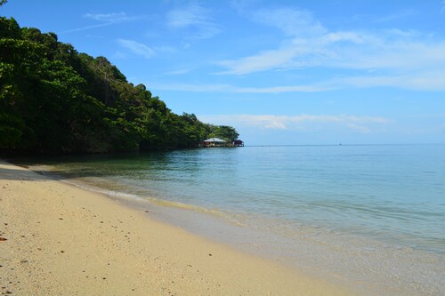 The Jemuruk Island Resort