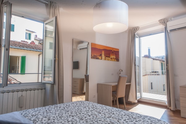 Double Room, Balcony | Premium bedding, in-room safe, desk, cribs/infant beds