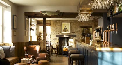 The Trout at Tadpole Bridge