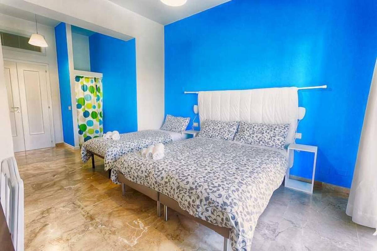 Quarto triplo luxo, vista para o mar | Camas extras/dobráveis (sobretaxa), Wi-Fi de cortesia