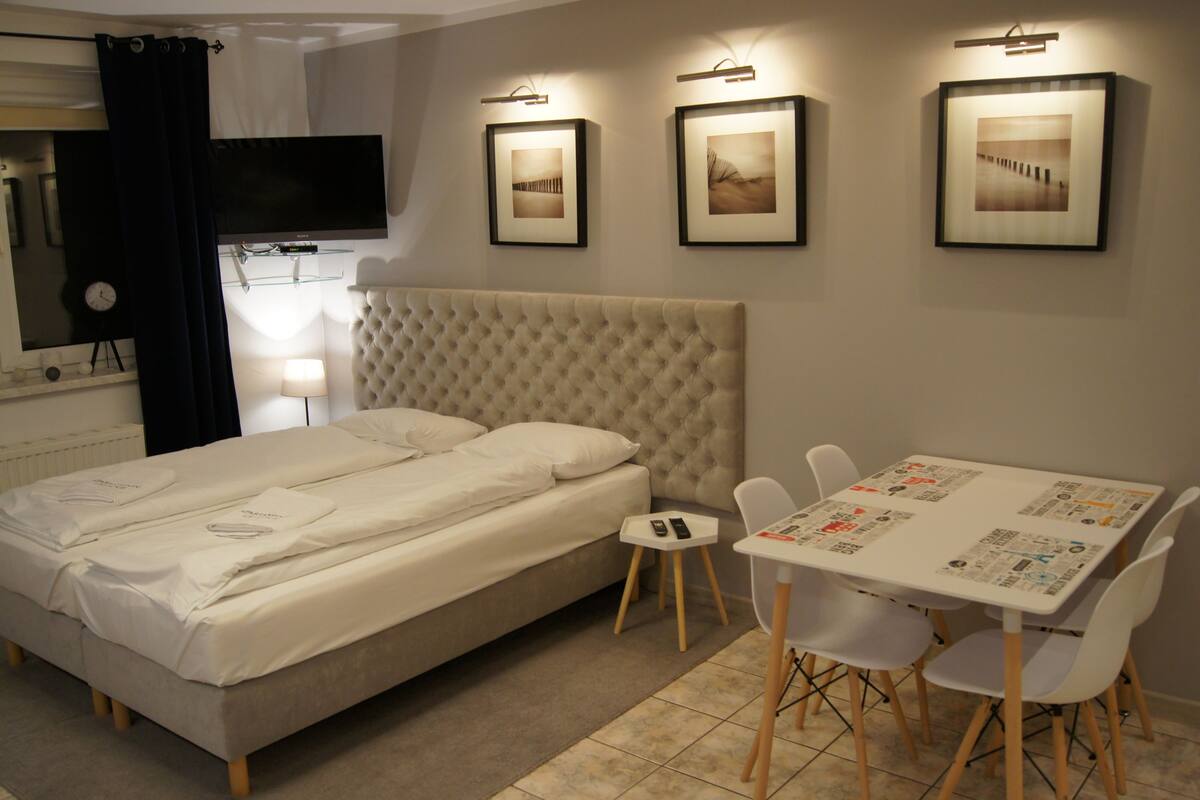 Comfort Apartment (BOSTON) | 1 bedroom, premium bedding, desk, iron/ironing board