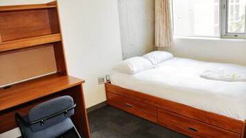 Suite estándar, 2 habitaciones | 2 habitaciones, escritorio, wifi gratis y ropa de cama