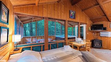 Deluxe Cabin | 1 bedroom, premium bedding, individually decorated