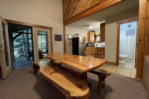 3 Bedroom 2 Bath Cabin, Full Kitchen, Hot Tub, Fireplace | Living area