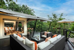 Royale (Pet Friendly) | Terrasse/Patio