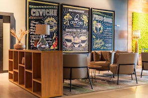 Reception - Novotel Curitiba Batel (Curitiba)