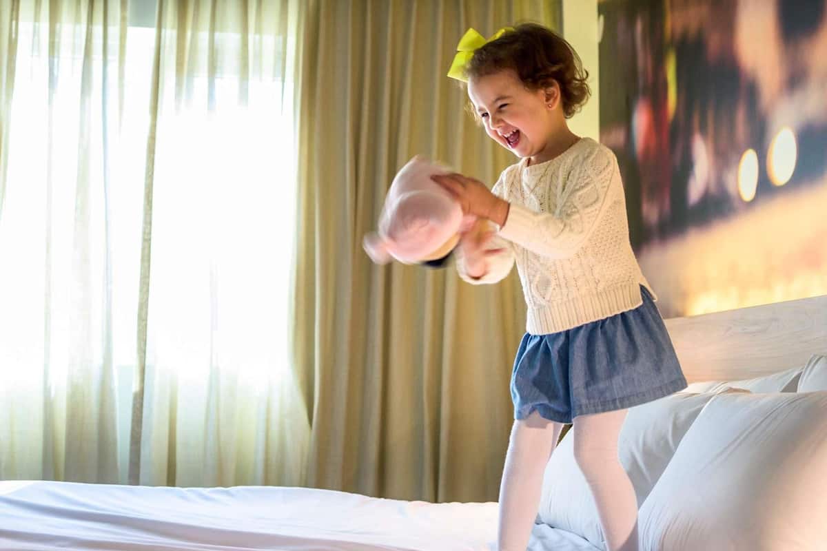 Habitación superior, 1 cama matrimonial y sofá cama | Camas con pillow-top, minibar y caja de seguridad en la habitación