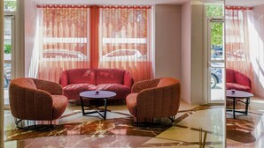 Bar (on property) - Hôtel Mercure Paris Pont de Levallois Neuilly (Levallois-Perret)
