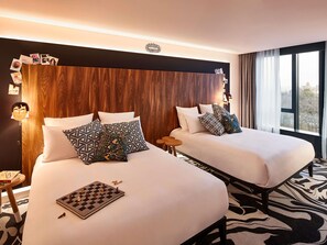 Egyptian cotton sheets, premium bedding, pillow-top beds, in-room safe