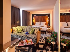 Room, 1 King Bed (XXL Mama) | Egyptian cotton sheets, premium bedding, pillowtop beds, in-room safe