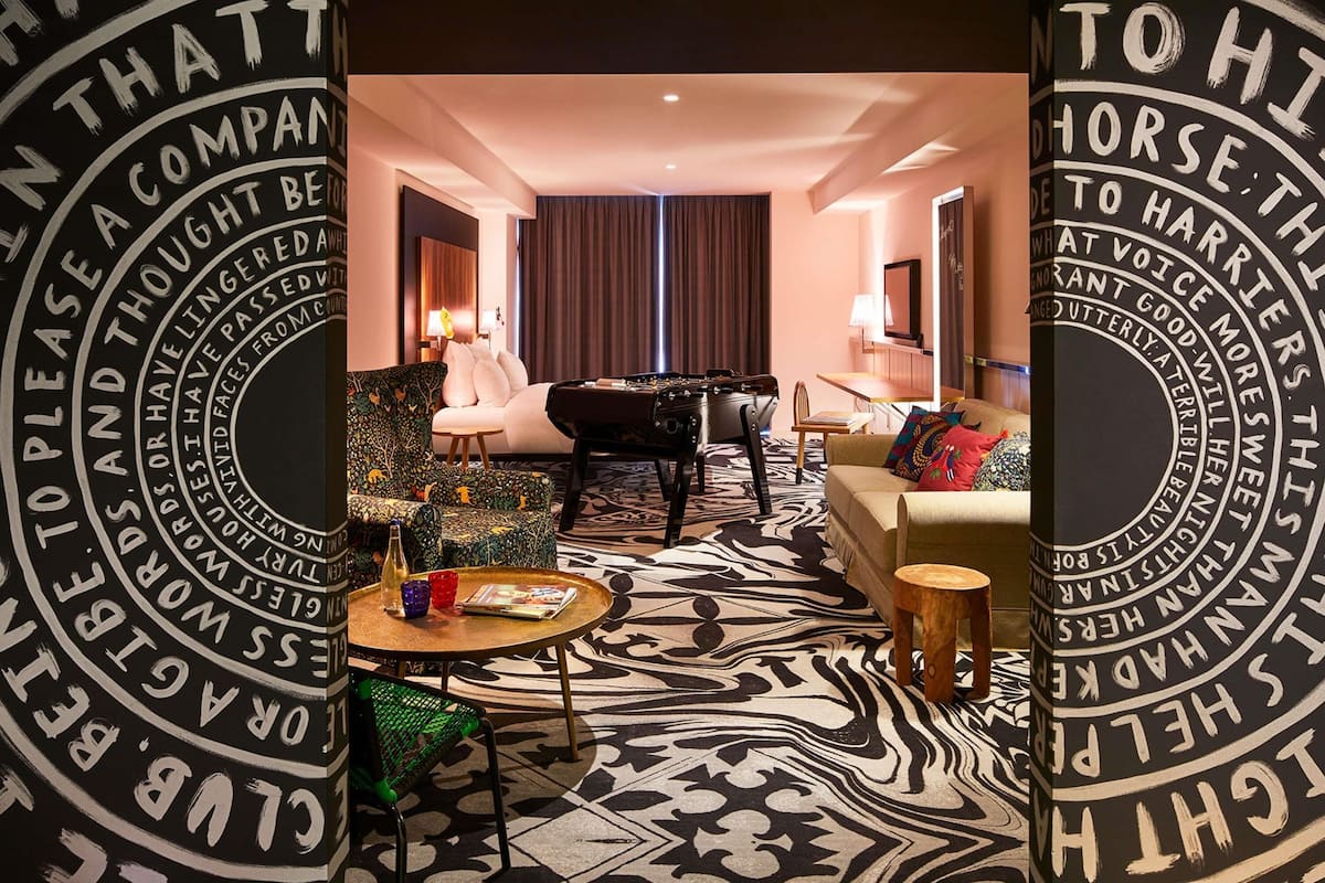 Room, 1 King Bed (XXL Mama)