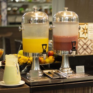 Breakfast buffet - Golden Plaza Hotel (Porto Velho)