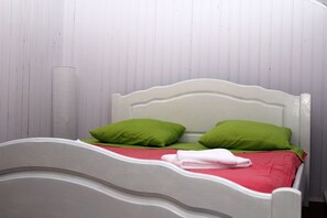 公寓, 2 間臥室 | 起居區 | 電視