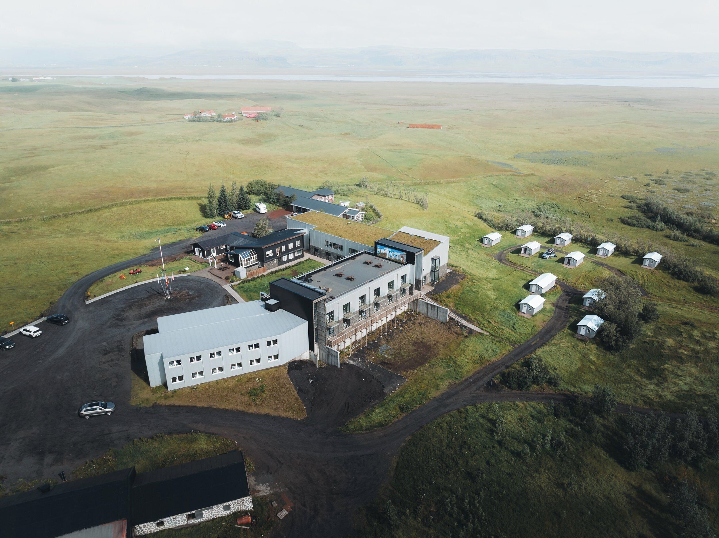 standard triple room, bathtub | property grounds