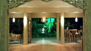 Interior - Ubud Suites (Ubud)