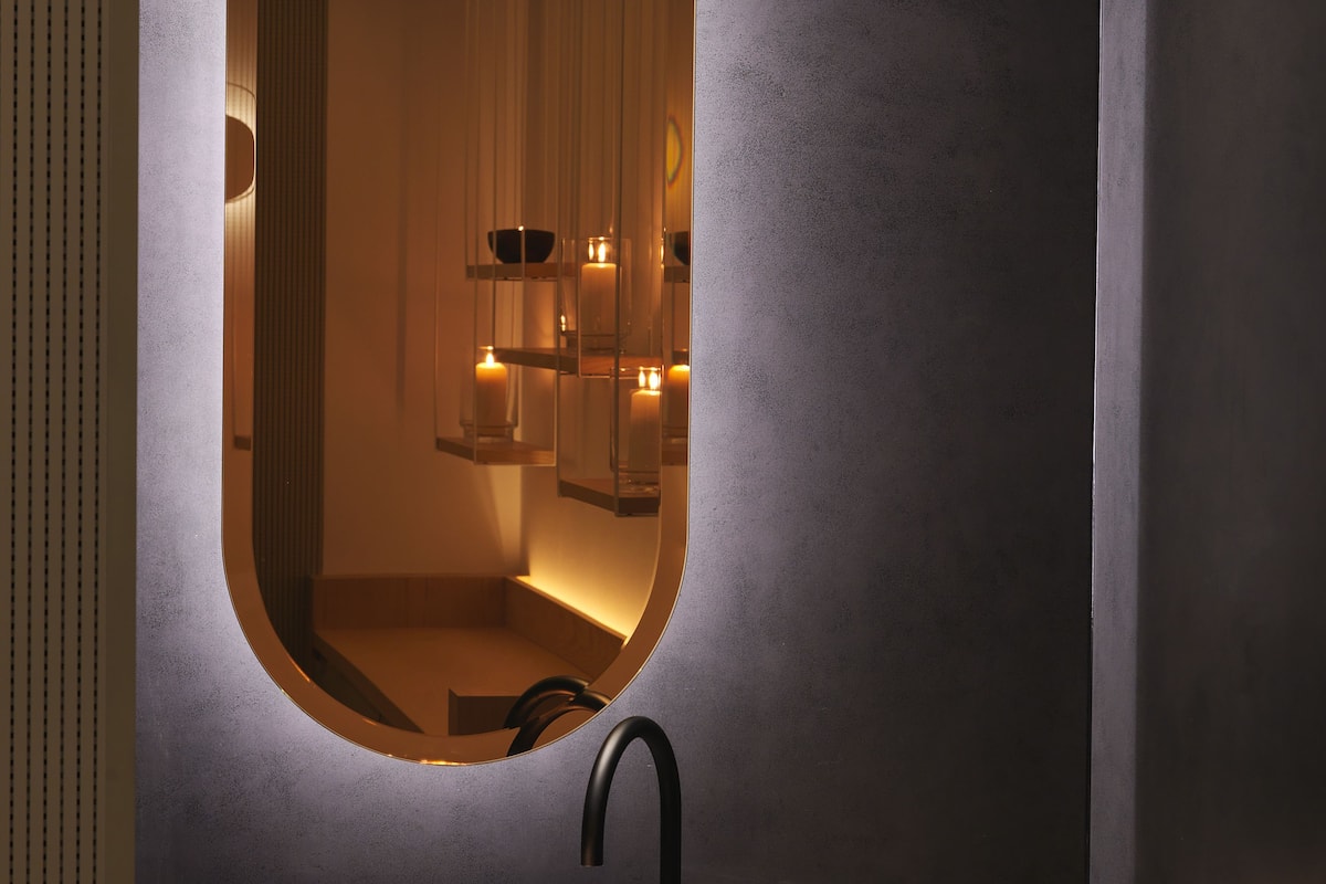 steam room, body treatments, body wraps, body scrubs, facials