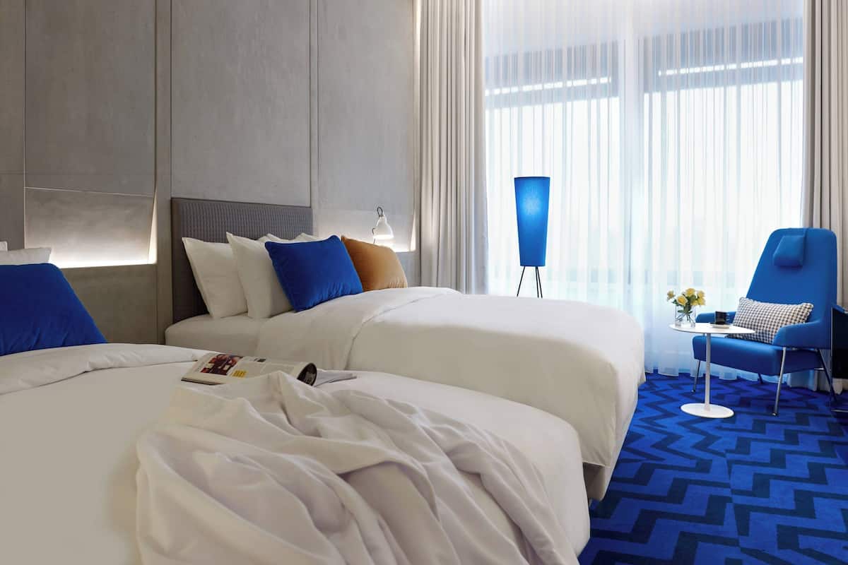 minibar, in-room safe, desk, laptop workspace